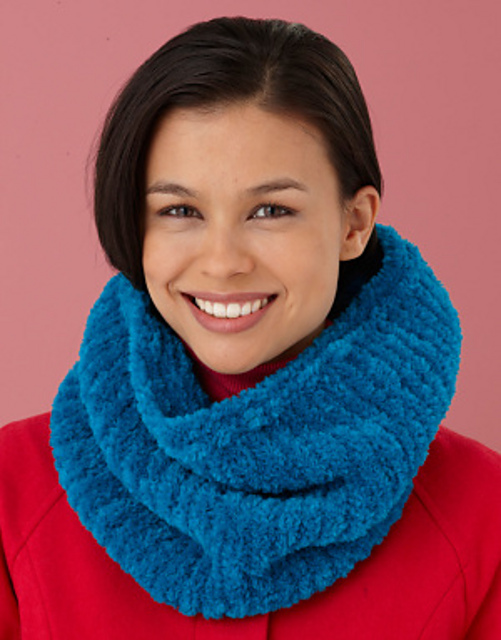 Cushy Knit Cowl