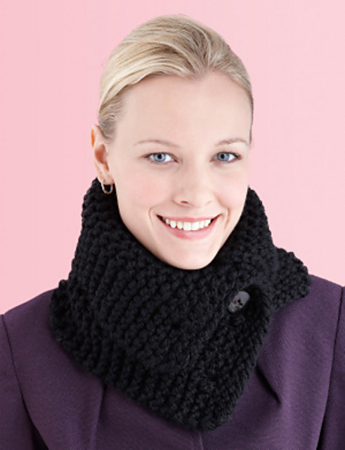 Buttoned Cowl #L10745