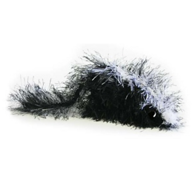 Pocket Pet: Skunk (knit)