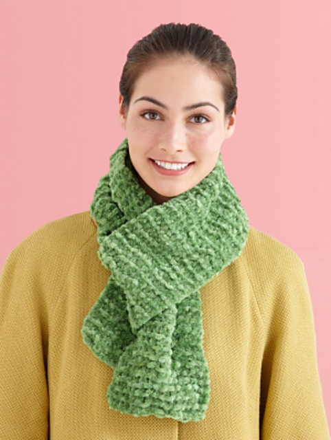 Garter Stitch Two-Ball Scarf #L10645