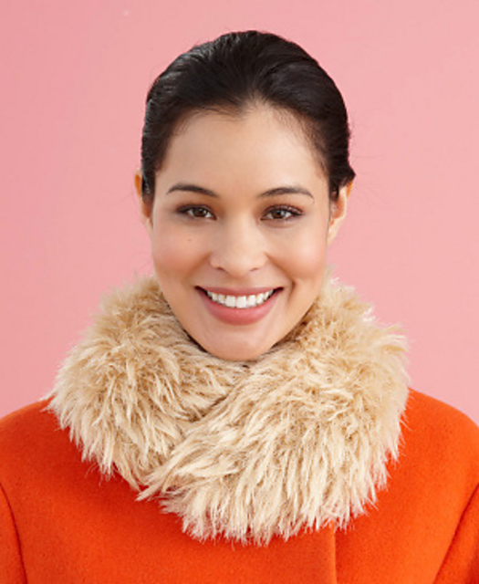 Lush Collar
