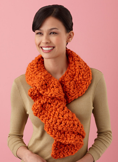 Ruffle Scarf #L10136
