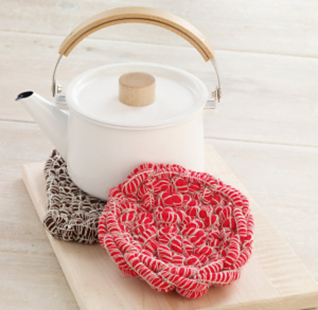 Crochet Trivet #L10106