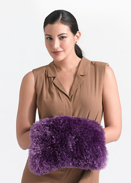 Fur Trimmed Muff #L0681