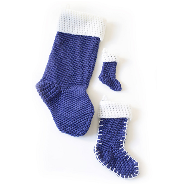 Holiday Stockings #70471AD