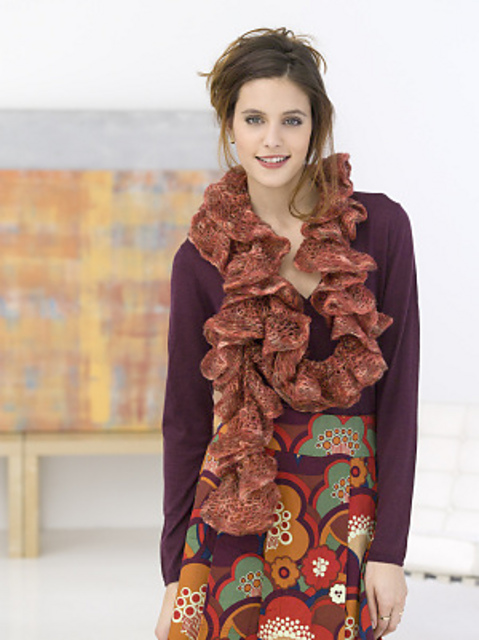 Ruffled Tube Scarf (crochet)