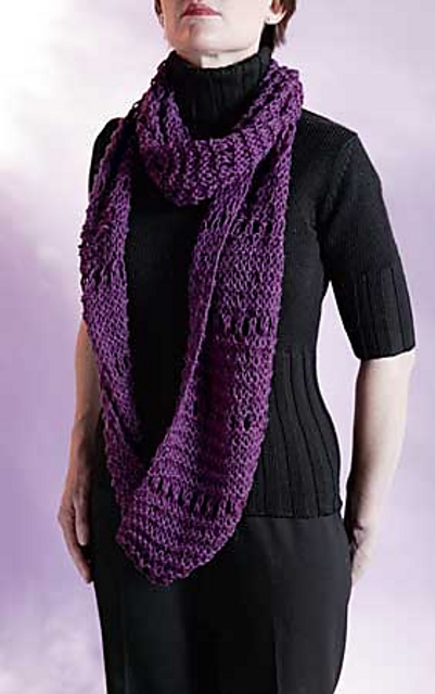 Endless Loop Scarf