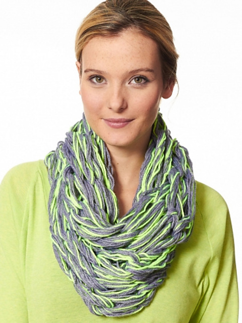 Arm Knit Cowl: Caron Simply Soft