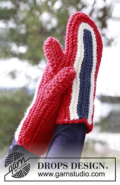 0-815 Mittens in garter stitch
