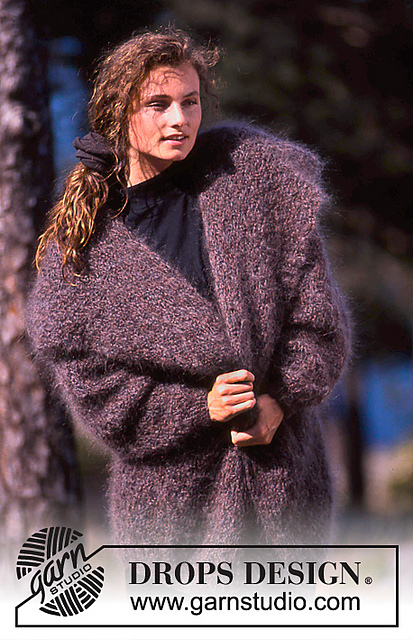 20-19 Jacket with large collar