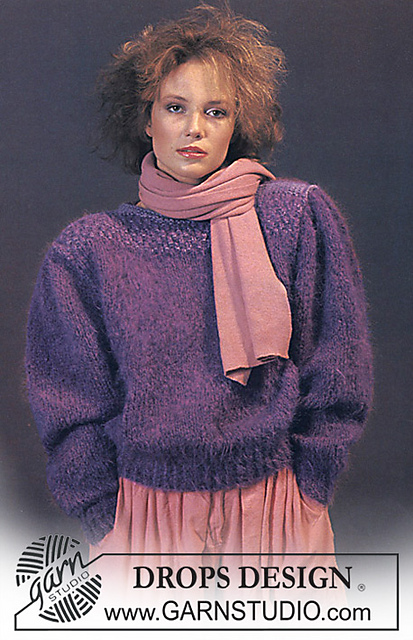 1-13 Jumper with wide sleeves and pleats