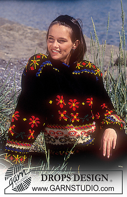 28-19 jumper with pattern borders