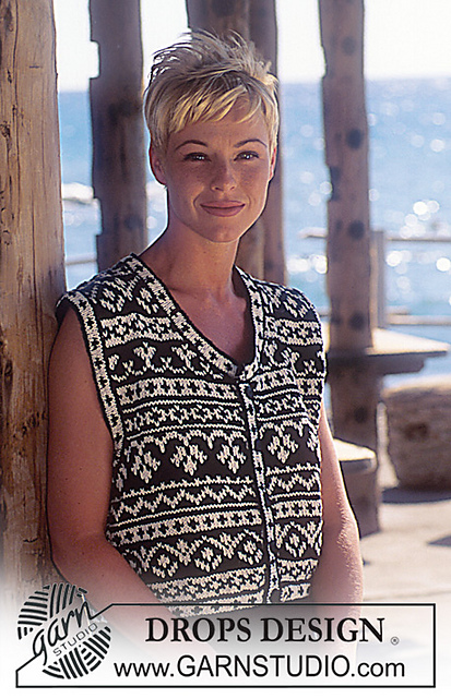 42-10 Sleeveless top in cotton-linen with borders