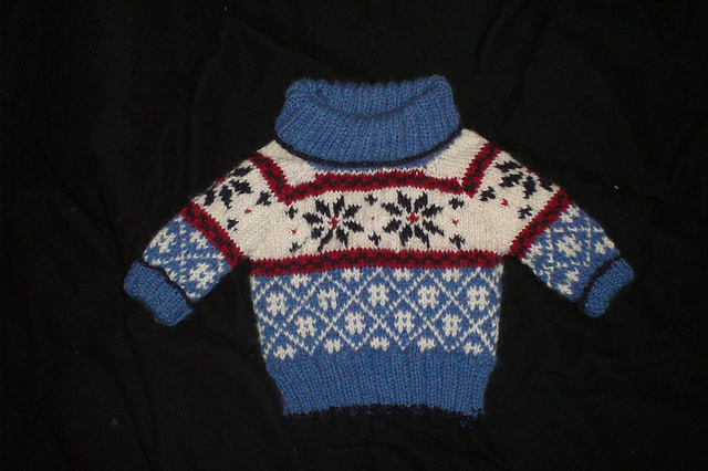 Liten Olaf Sweater