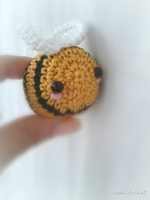 Amigurumi Tiny Bee