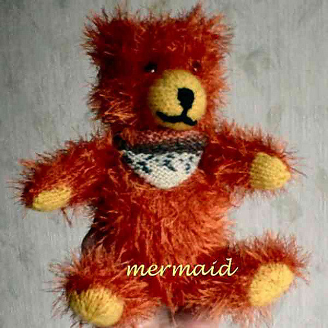 Kleiner Teddy - Variante mit farbigen Pfoten