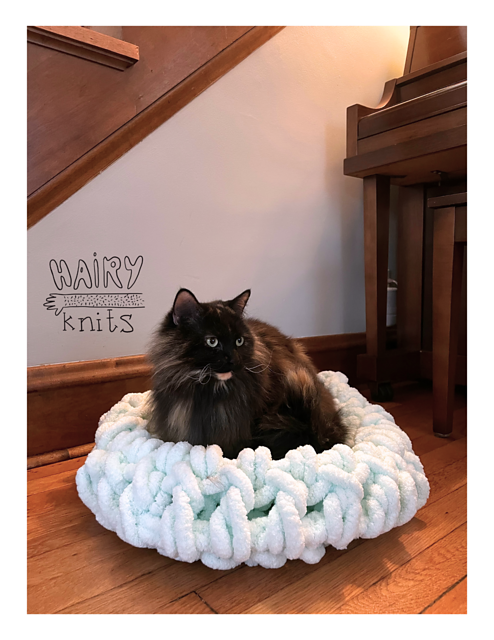 Crochet Cat Snug