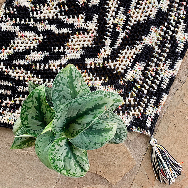 Binge Watch Shawl