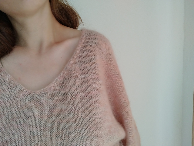 Watage sweater for adult