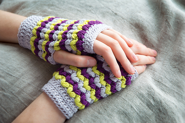 Neon Love Mitts