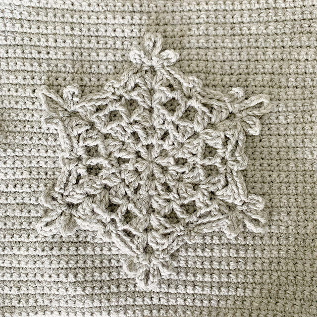 LB Traveling Seasons Afghan Square #10