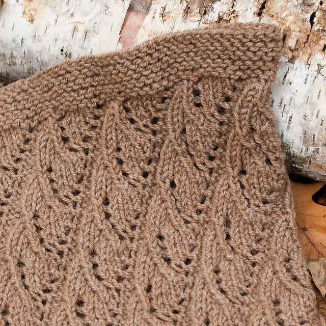 Lacy Rib Cowl