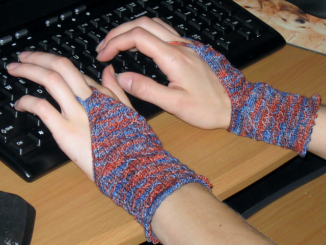 Fireworks Fingerless Mitts
