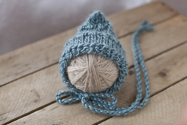 Subtle Stripe Seed Bonnet