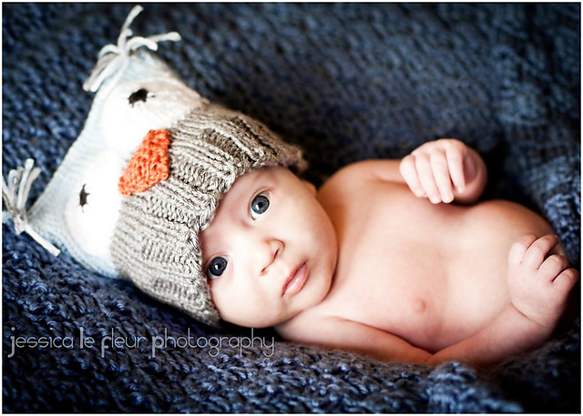 Whooo wants to knit an owl hat