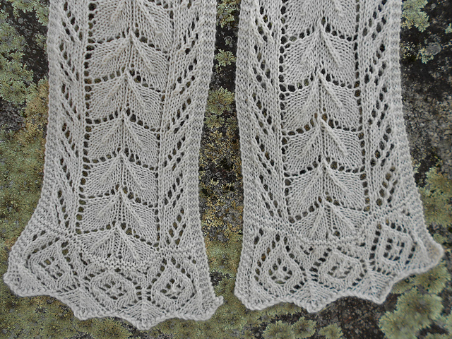 Silver-leaf Scarf