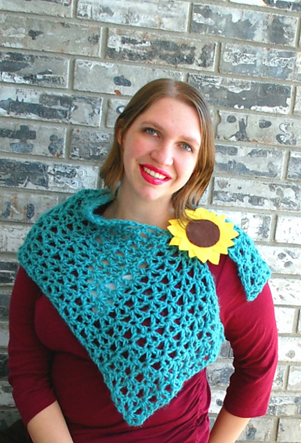 Chicory Shoulder Wrap