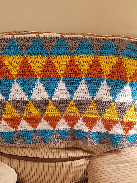 Crochet Triangle Blanket