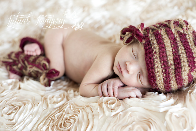 Lace-Up Hat and Leggings Set