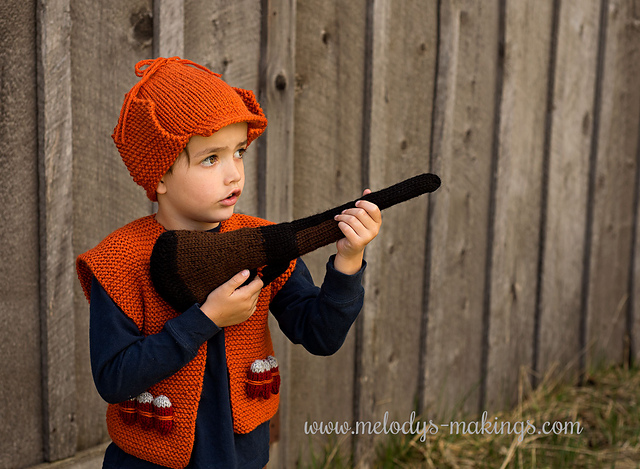 Hunting Vest and Rifle Set ~ Knit Version