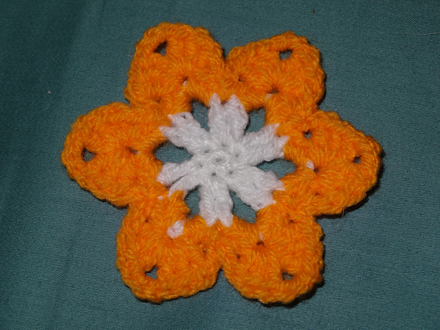 Advent Calendar * December 04 * Crochet Star “Barbara”