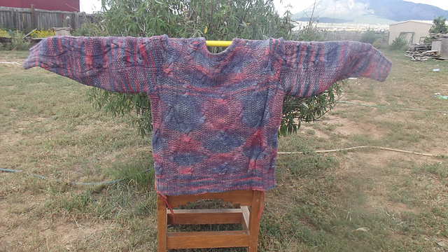 Y784 Noro Cable and Moss Stitch Sweater