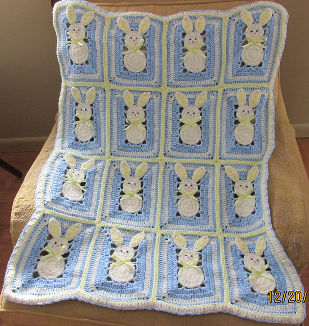 Ravelry: Baby Bunny Blanket pattern by mermaidb