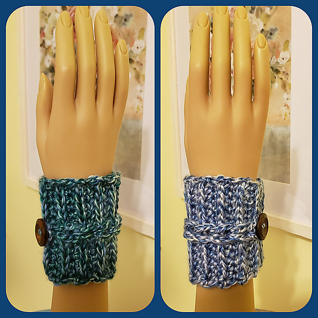 Mini Wristies