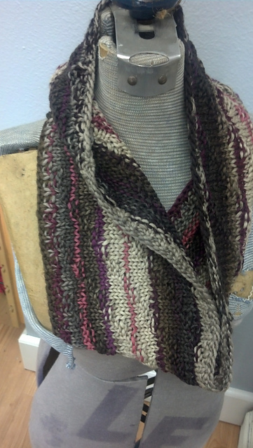 PurFect Twist Cowl