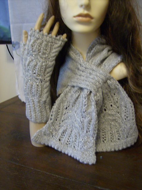 Spanish Lace Keyhole Scarf &  Mittens