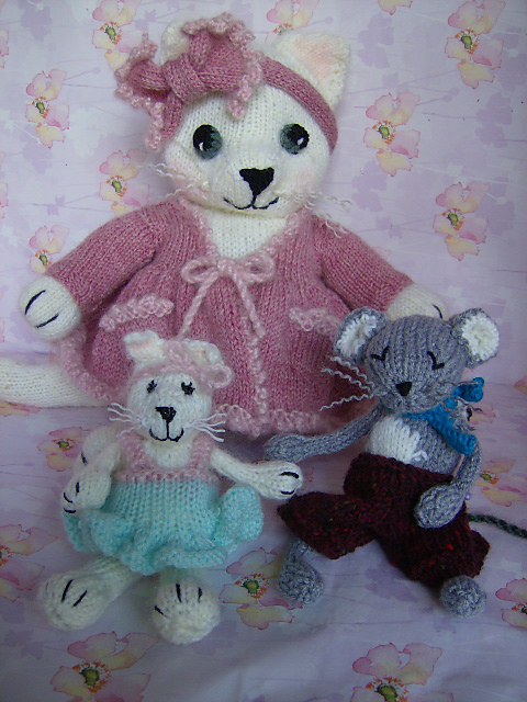 Bye-Bye Kitty & little pals
