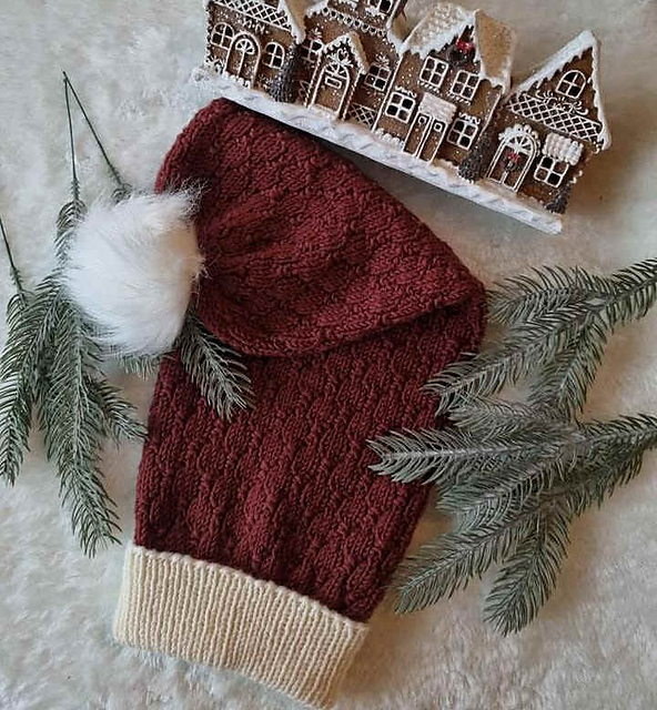 Santa`s Nutty Hat