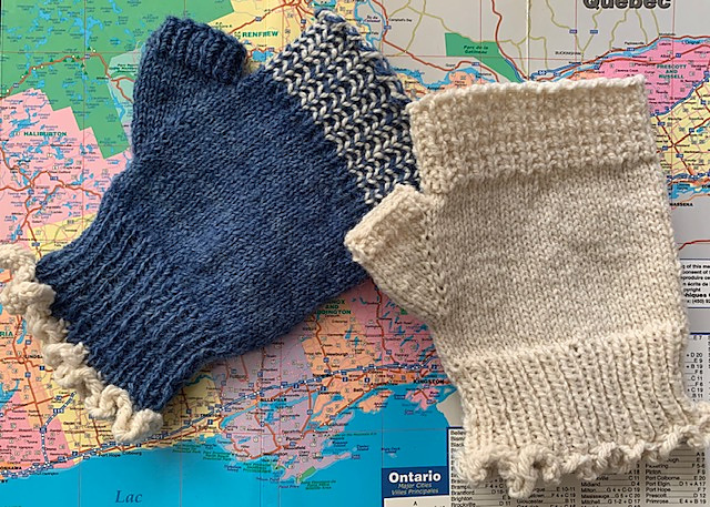 Yarn Crawl Car Gloves