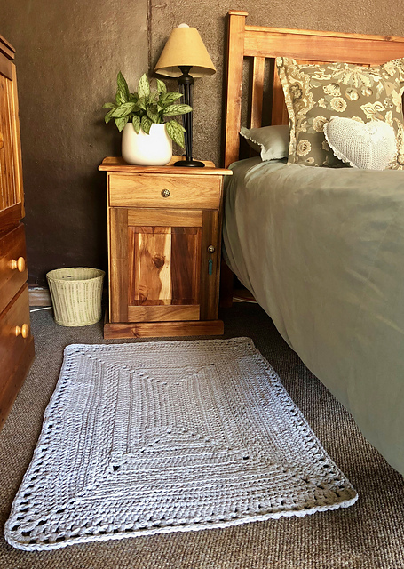 RUG PERFECT: Juanel's Rectangular Rug