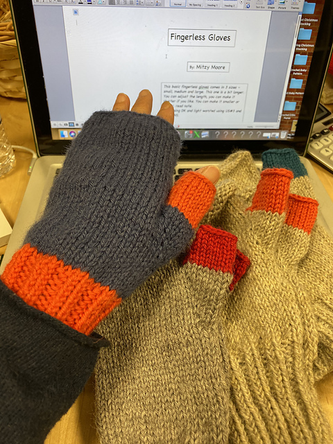 Fingerless Gloves