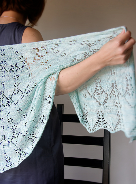 Trifle Shawl