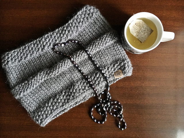 Agate Bay Cowl
