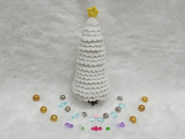 White Christmas Tree