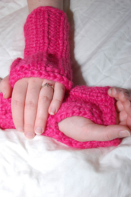 Chunky Weight Fingerless Mits