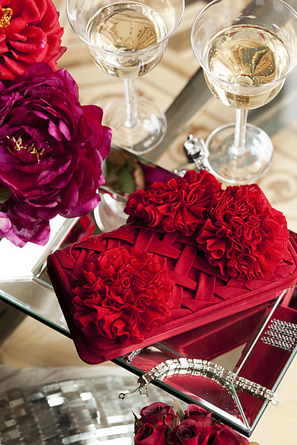 #09 Floral Ruffle Clutch